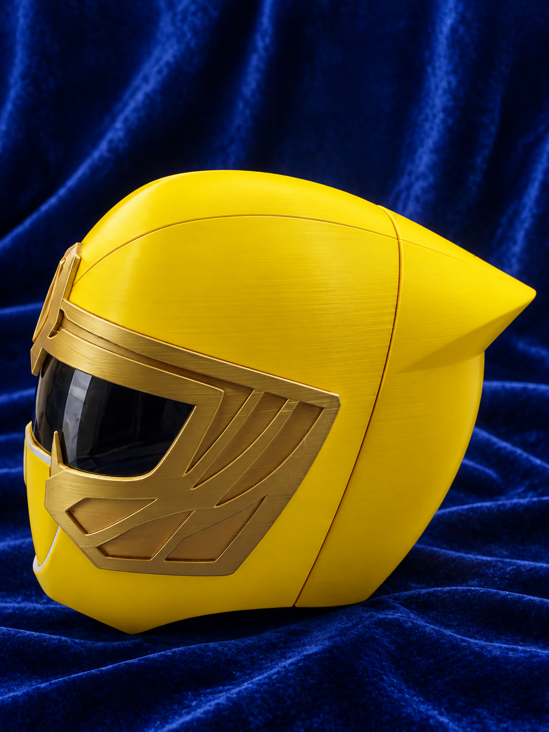 Power Rangers Ninja Storm Yellow Ranger Fully Assembled Helmet