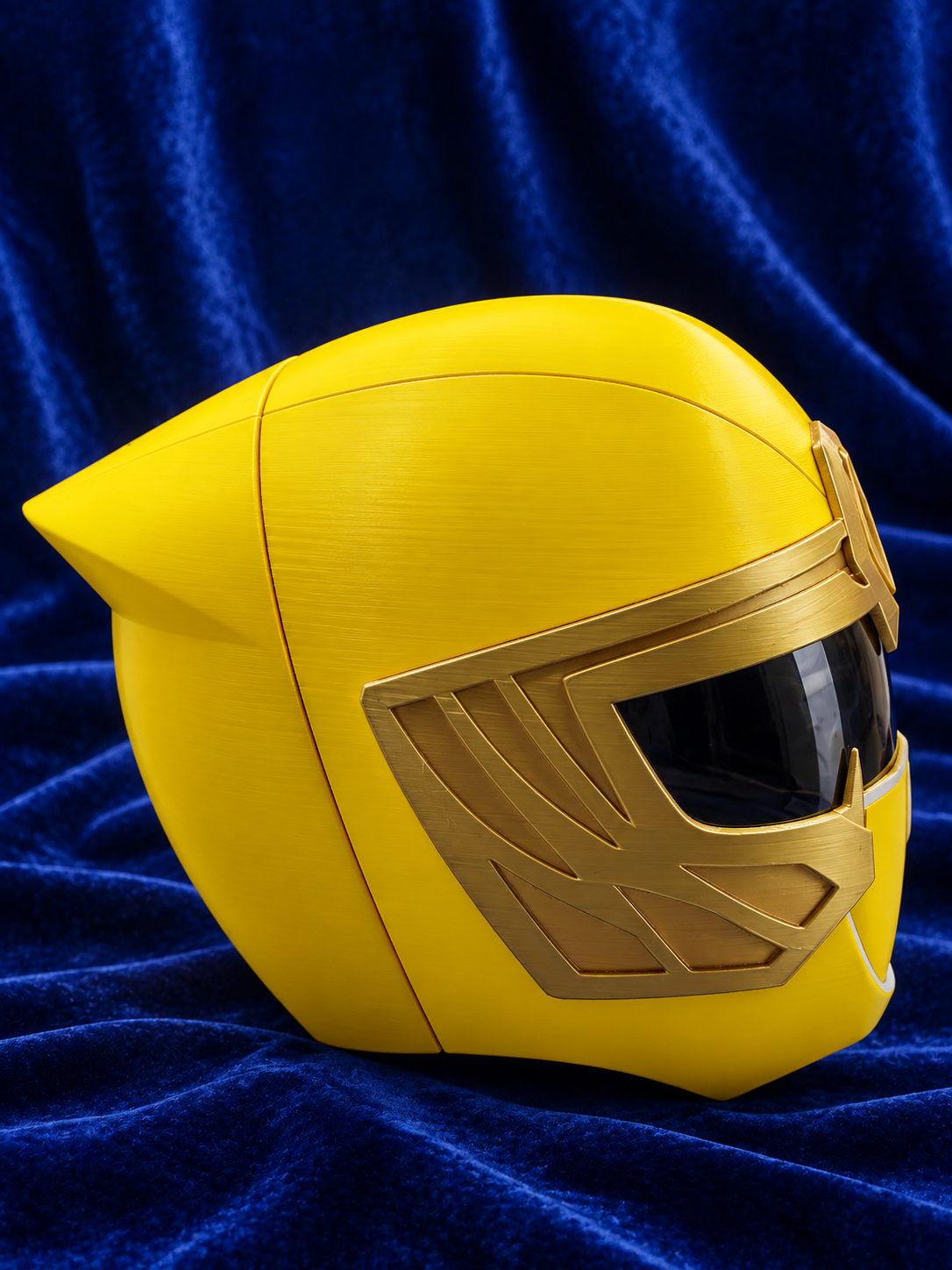 Power Rangers Ninja Storm Yellow Ranger Fully Assembled Helmet