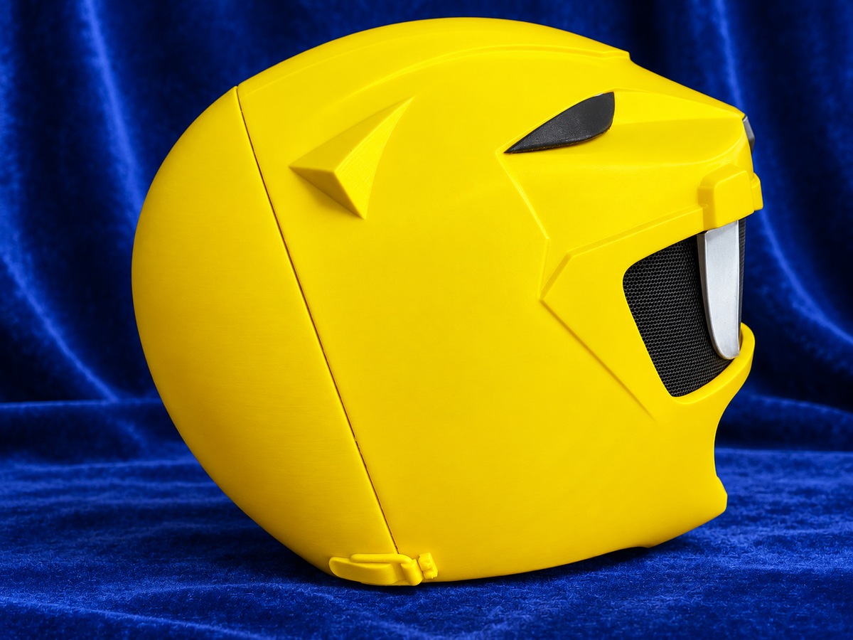 Power Rangers MMPR Yellow Ranger Fully Assembled Helmet
